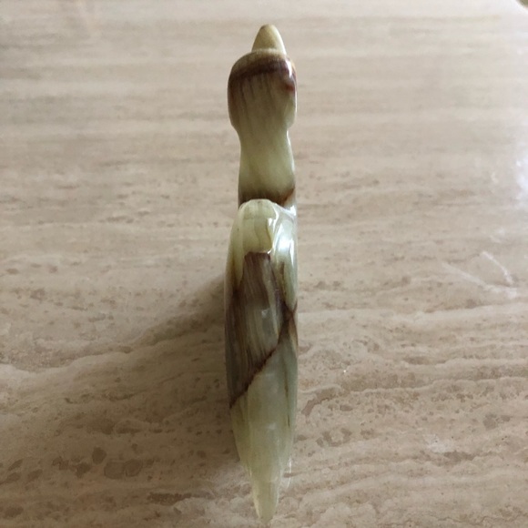 NWOT Small Carved Marble Dragon - Picture 4 of 8